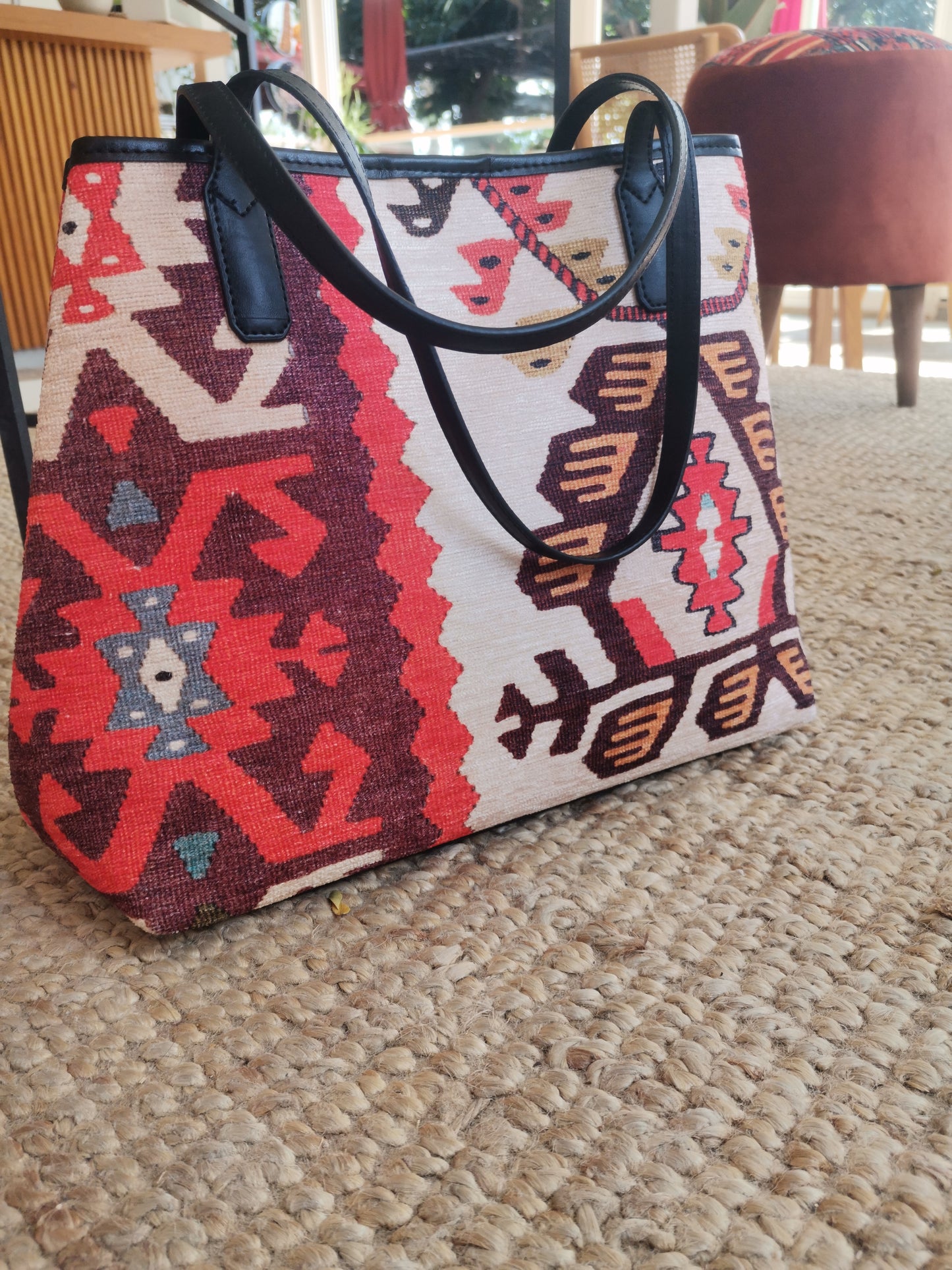Lari Bag