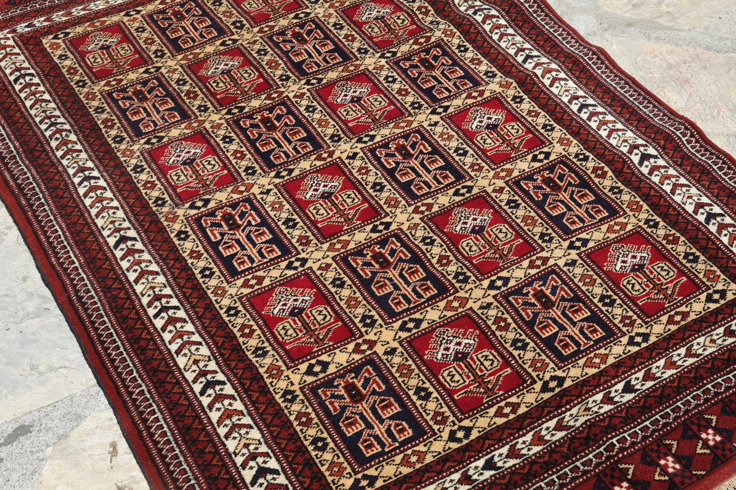 Zoe Afghan Carpet