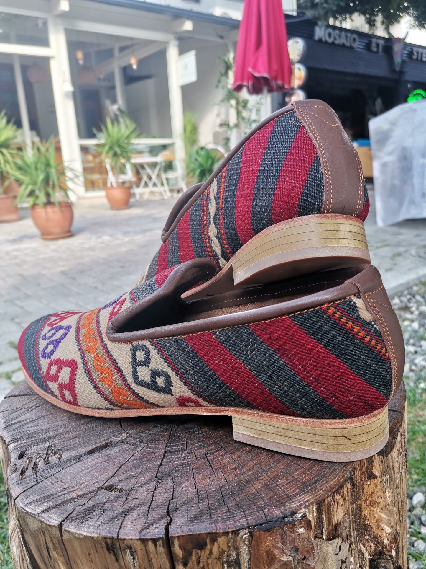 Delsie Carpet Shoes