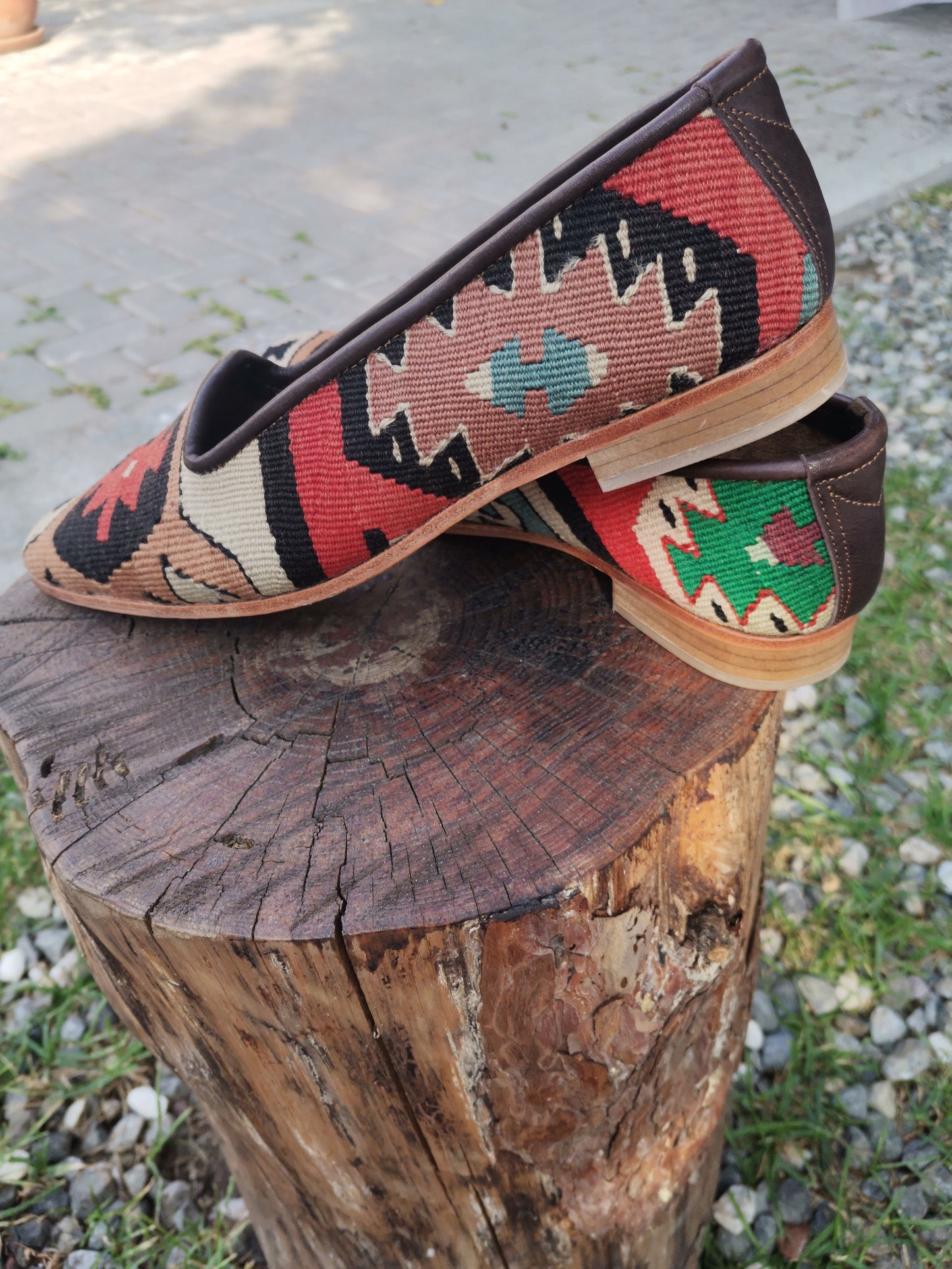 Gala Carpet Shoes