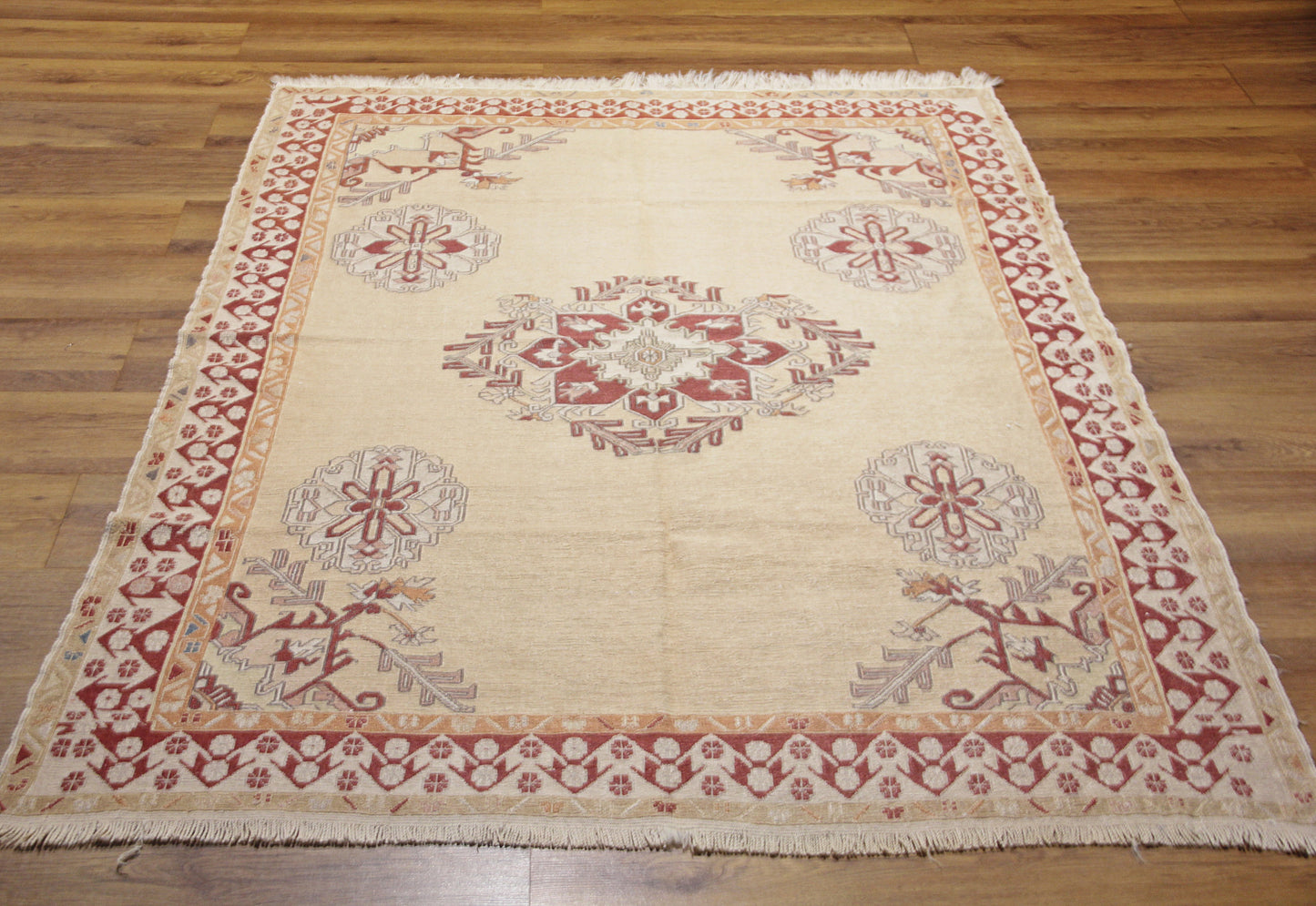 Bailey Persian Carpet