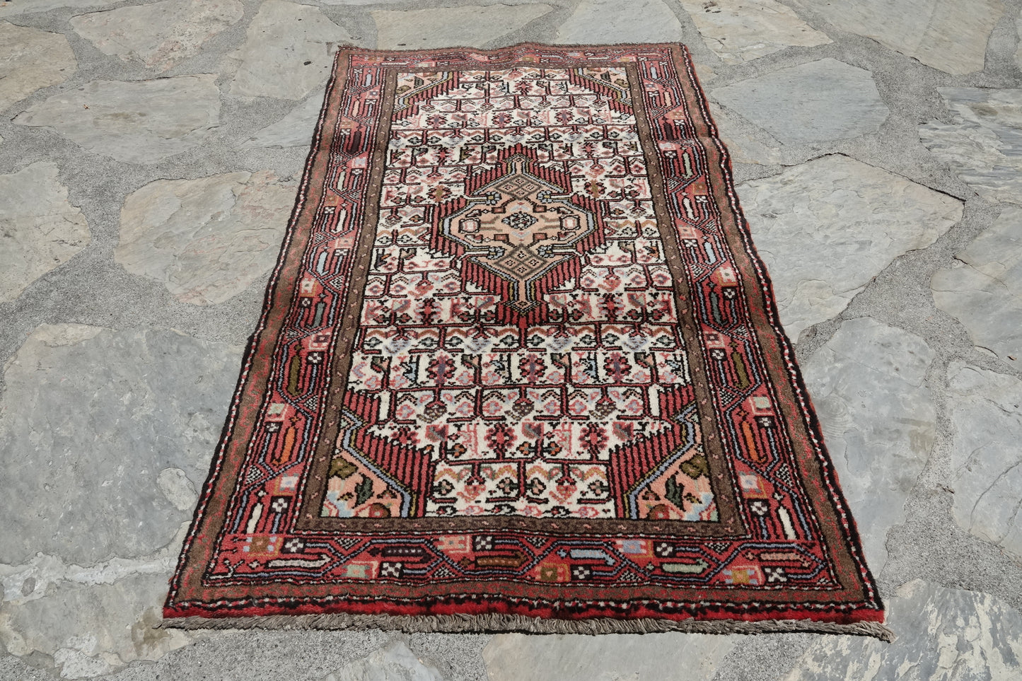 Robin Afghan Carpet