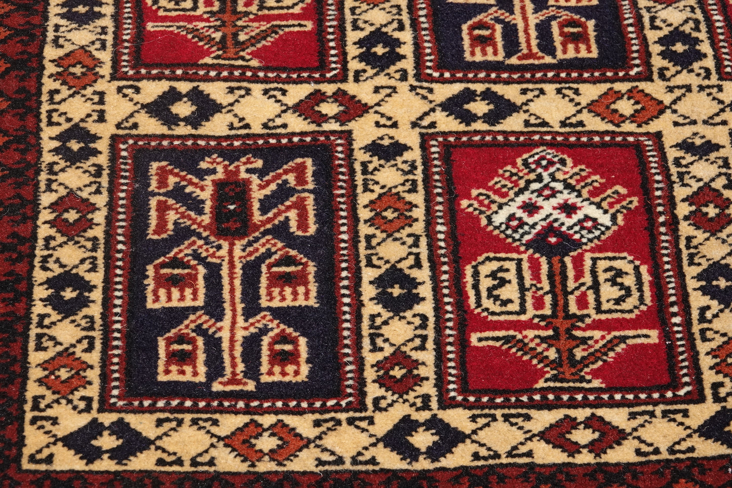 Zoe Afghan Carpet