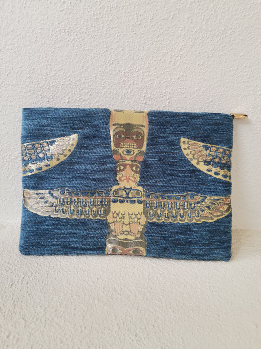 Wini Clutch Bag